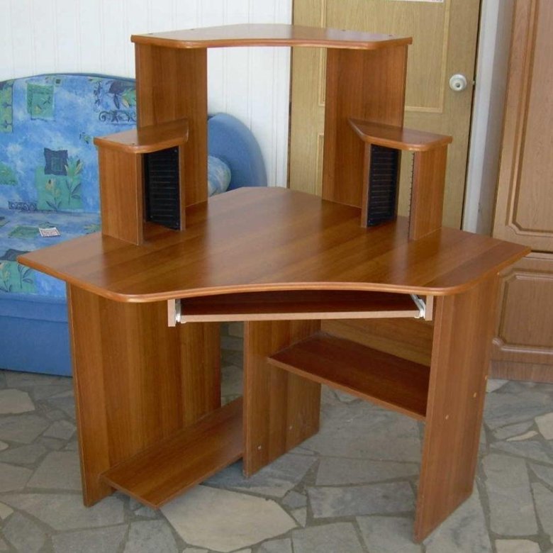 Сборка компьютерного стола Сборка компьютерного стола